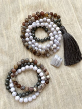 Load image into Gallery viewer, Blue Lace Agate Mala Bracelet